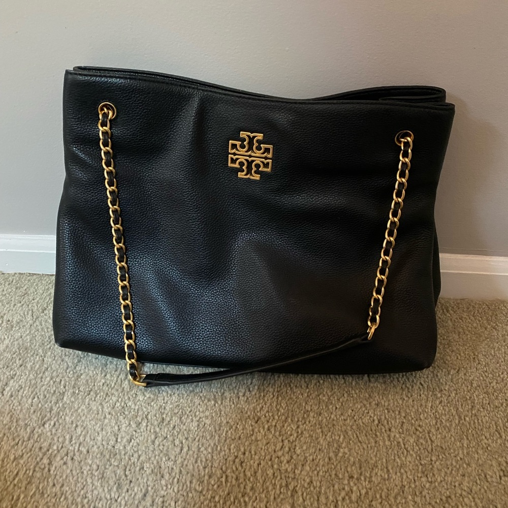 🥳 Tory Burch Tote